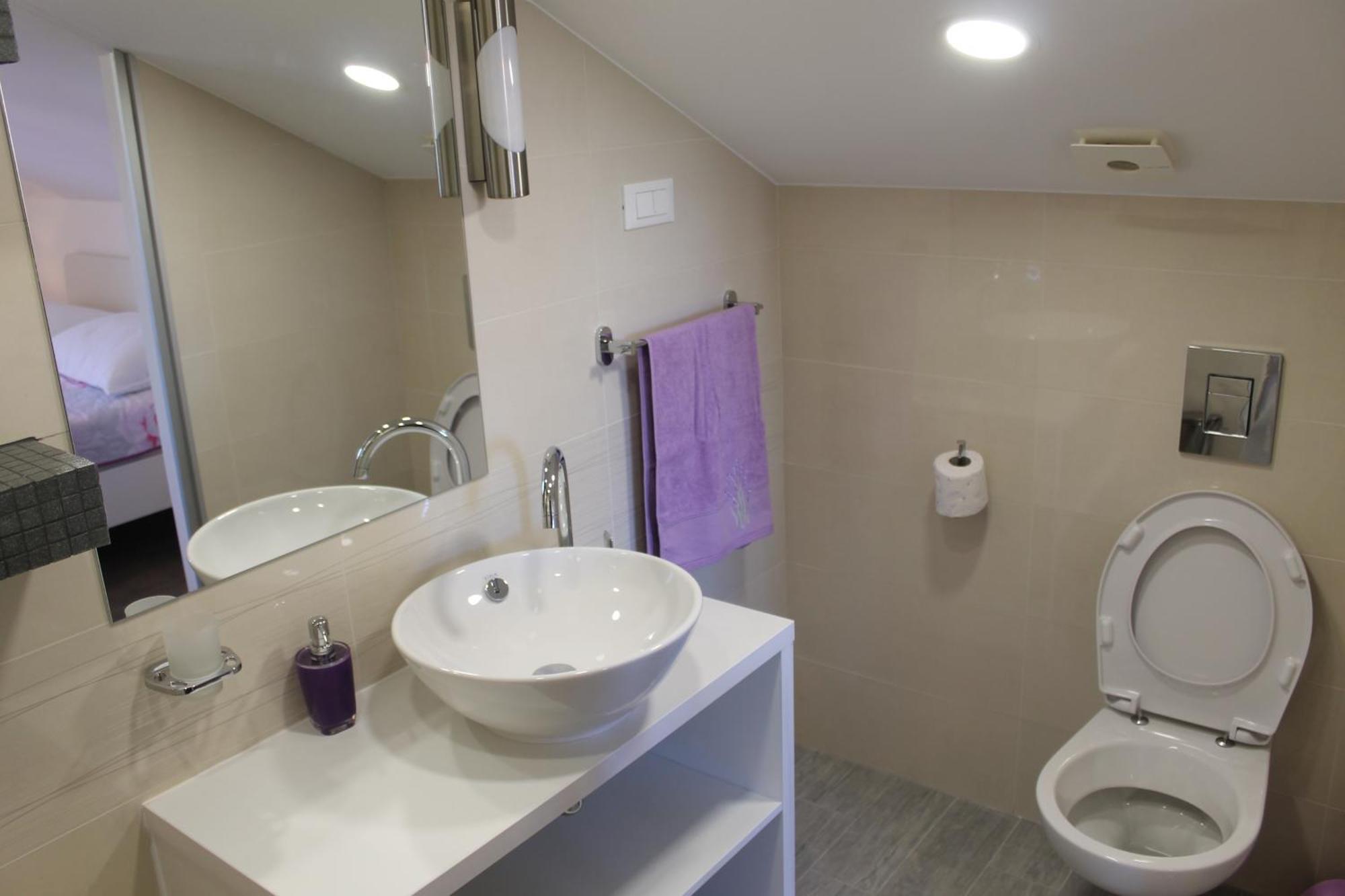 קאבטאט Apartments Floki חדר תמונה