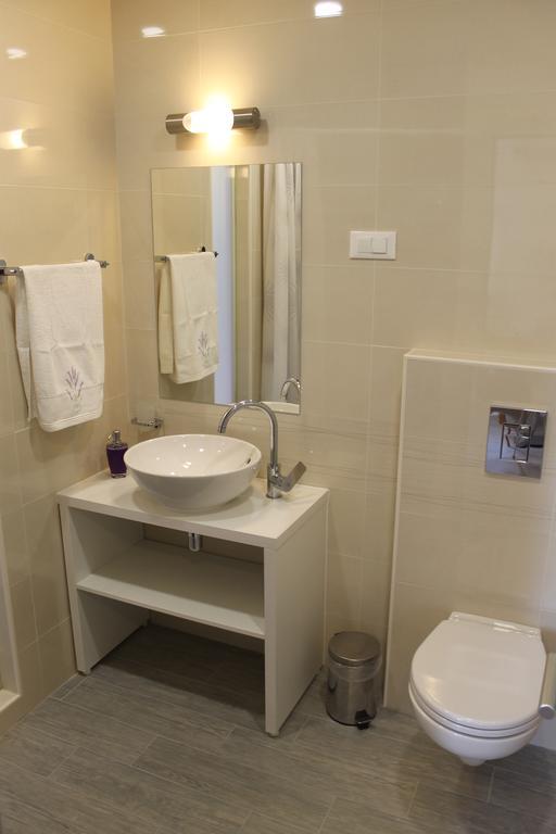 קאבטאט Apartments Floki חדר תמונה