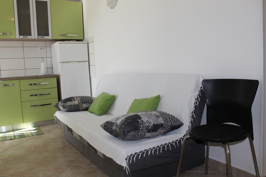 קאבטאט Apartments Floki מראה חיצוני תמונה